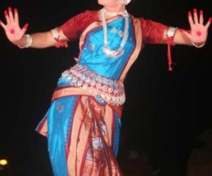 Shonali Mohapatra performing “Suryastakam”